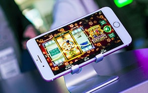 microgaming mobile casino game